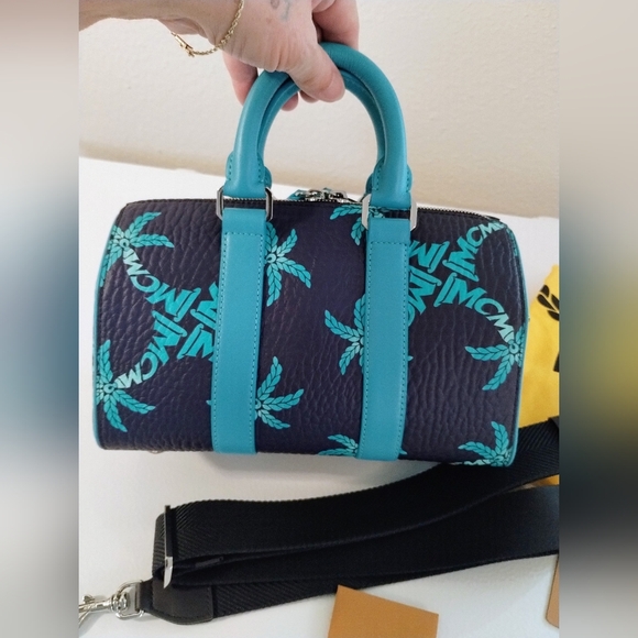 MCM Boston Bag With COA And Dustbag NWT - Picture 6 of 16